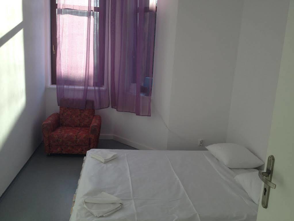 Appartement Cracow Bb à Cracovie Extérieur photo